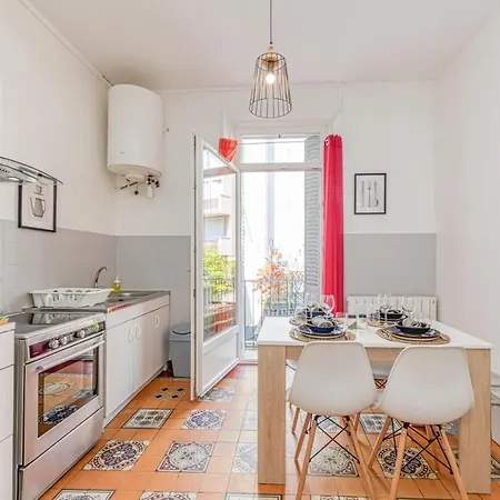 Le Positif ¶ Gare¶ Confort¶ Spacieux Appartement *